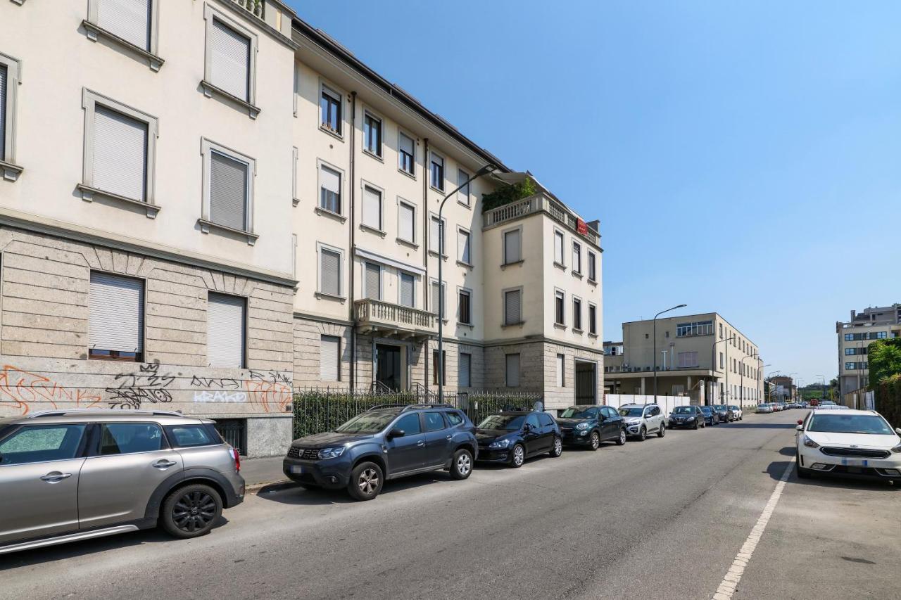 Appartement Primopiano - Gargano à Milan Extérieur photo